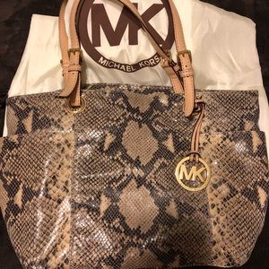 Michael Kors shoulder bag